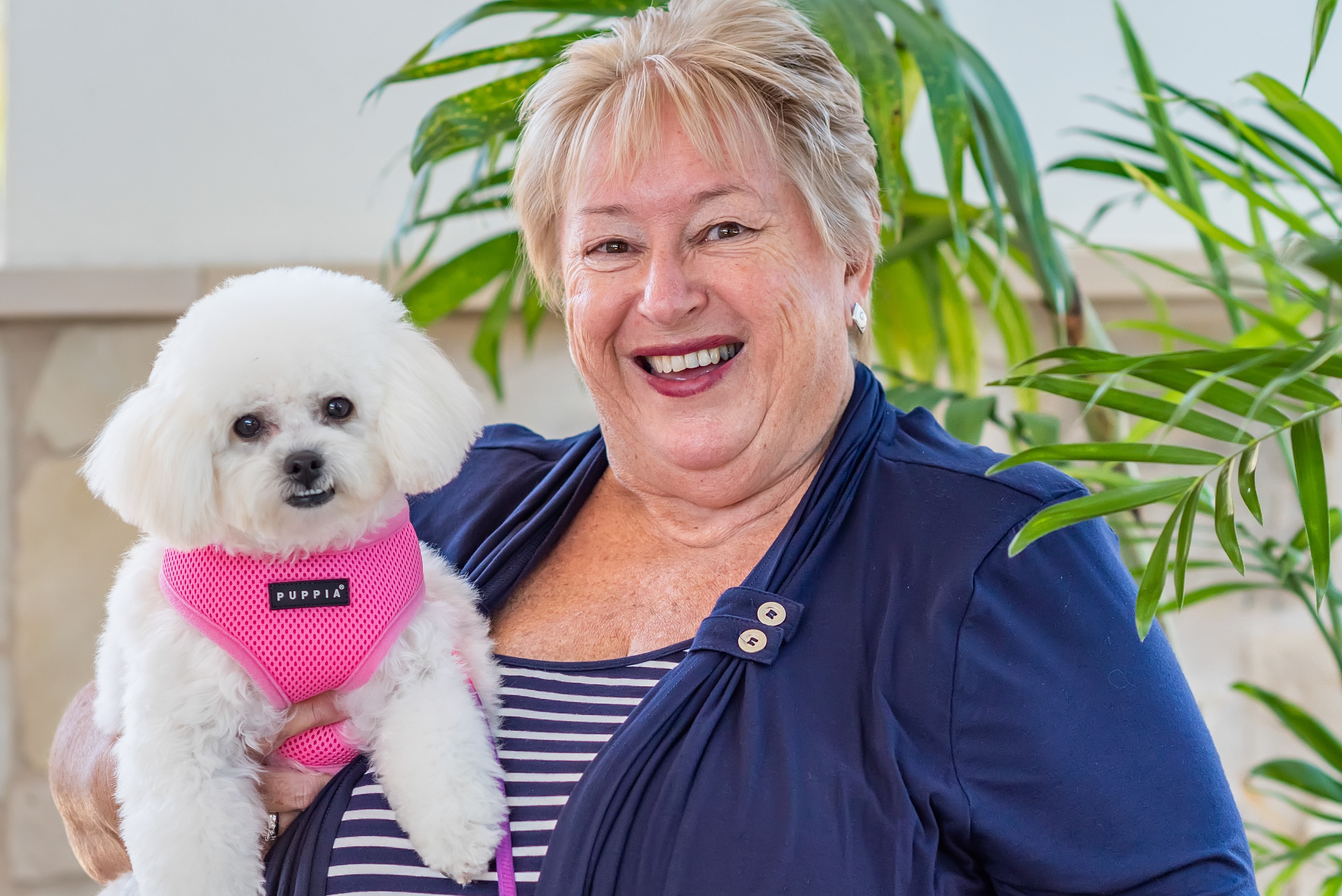 Breezes Sally James (12) crop.jpg