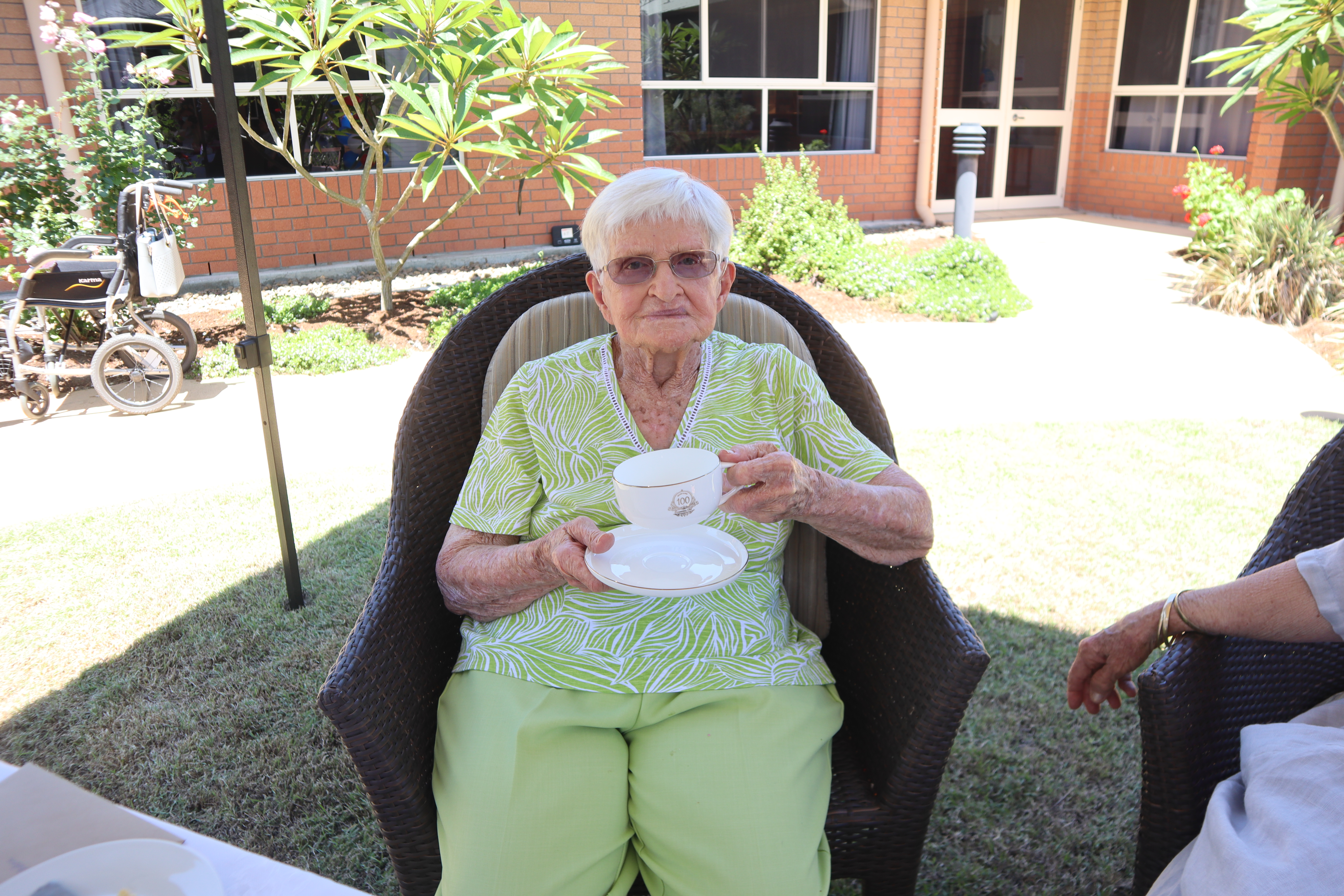 Thelma Young 100th birthday (71).JPG