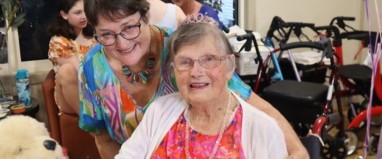 Dancing on the tables Dancing on the tables