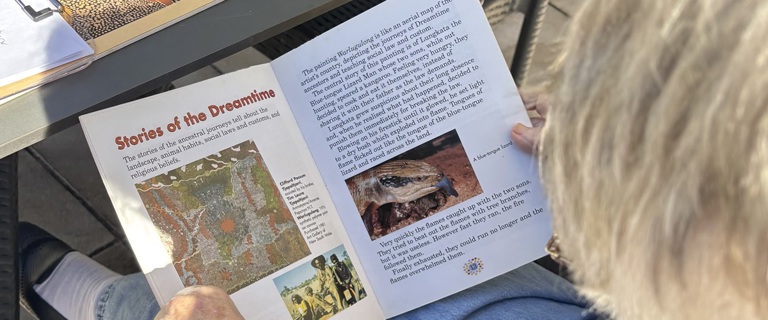 Deirdre reading Desert Dreamings.jpg Deirdre reading Desert Dreamings.jpg