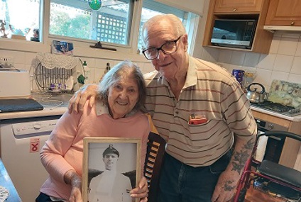 Elaine and Keith_.jpg Elaine and Keith_.jpg