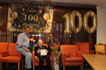 Hella's 100th bday_.jpg
