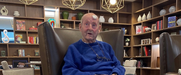 Jim Murphy 1400x500.jpg Jim Murphy 1400x500.jpg