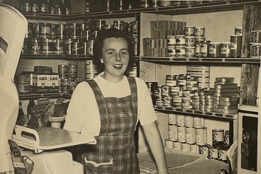 Letty 27yr Yarraville Deli__.jpg