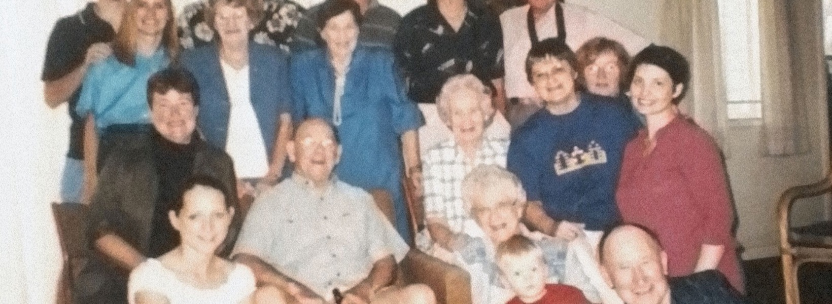 Lloyd and Ethel with their family.jpg Lloyd and Ethel with their family.jpg