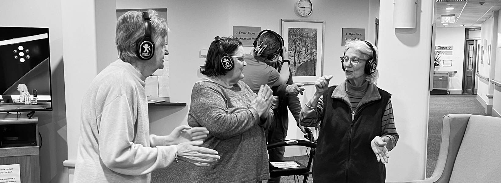 Moove and Groove session.jpg Moove and Groove session.jpg