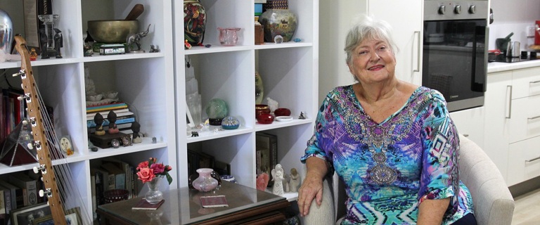 Zoe in her studio apartment in Rowes Bay retirement village.jpg Zoe in her studio apartment in Rowes Bay retirement village.jpg