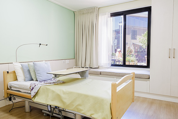 Cabrini RAC room premium