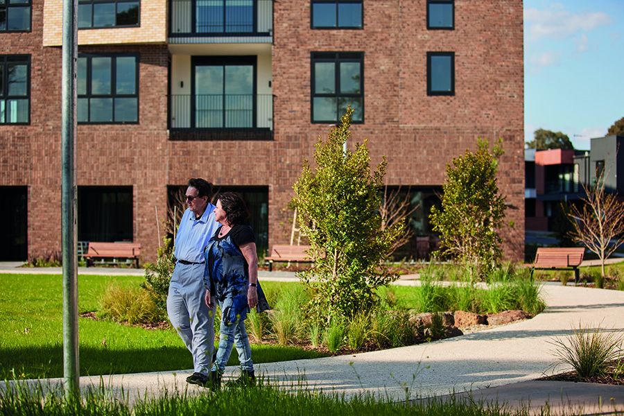 SS CAL - Couple Outside BG - 025A2136 copy.jpg